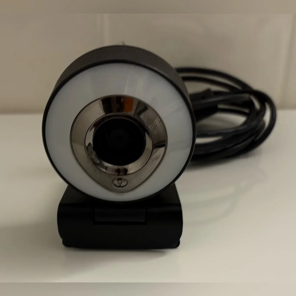 Aoboco 969 Streaming Web Cam 1080p w/ microphone and ring light
